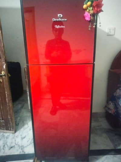 Dawlance Reflection Refrigerator | Medium Size | Excellent Condition