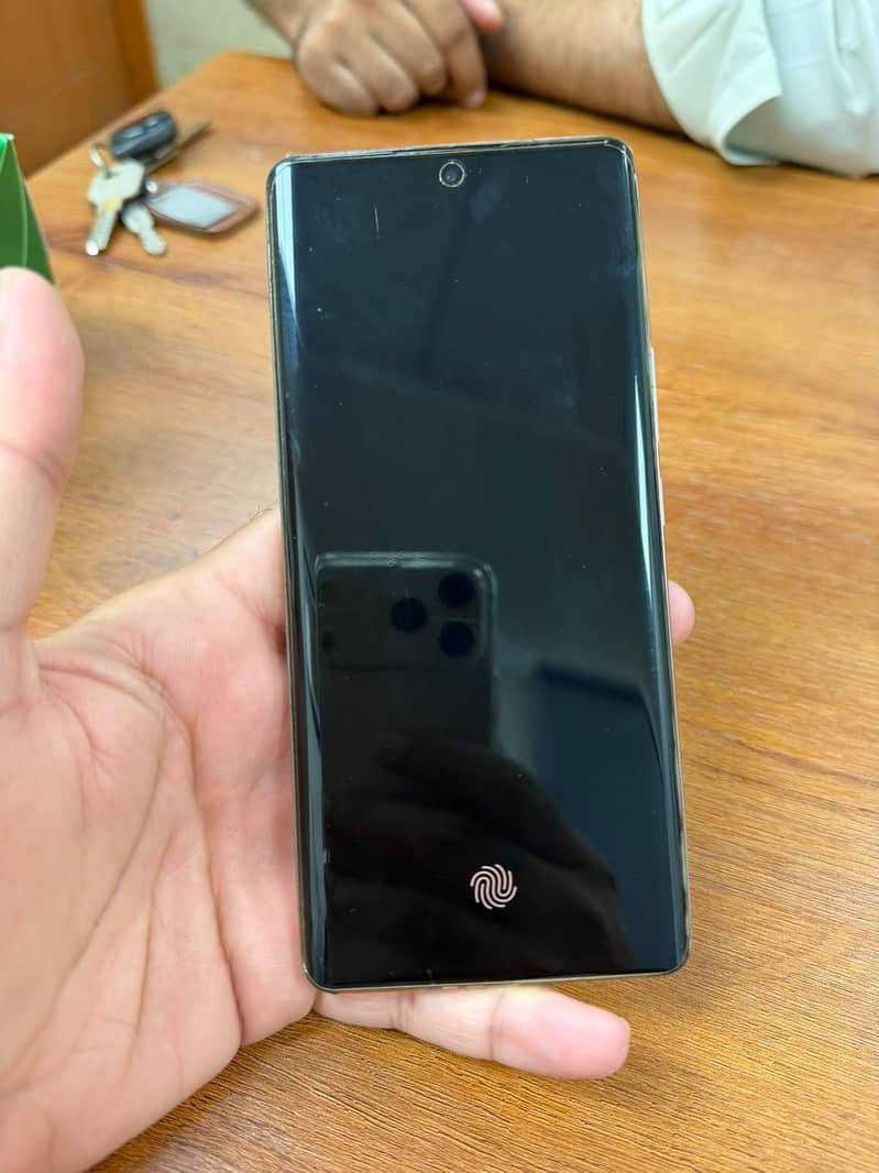 Infinix Zero 30 1