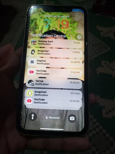 Apple iPhone XR