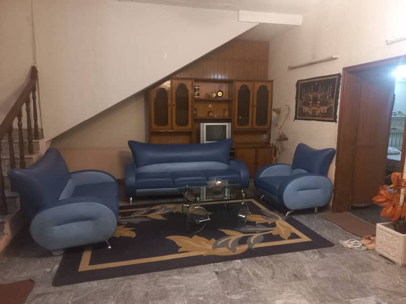 Upper Portion For Rent 4