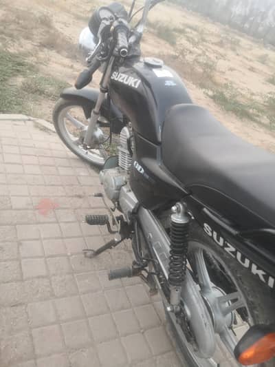 suzuki gd 110