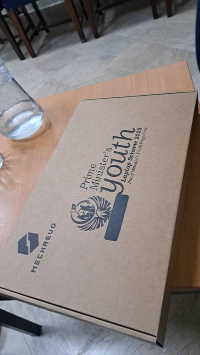 mechreuo laptop ( box pack)