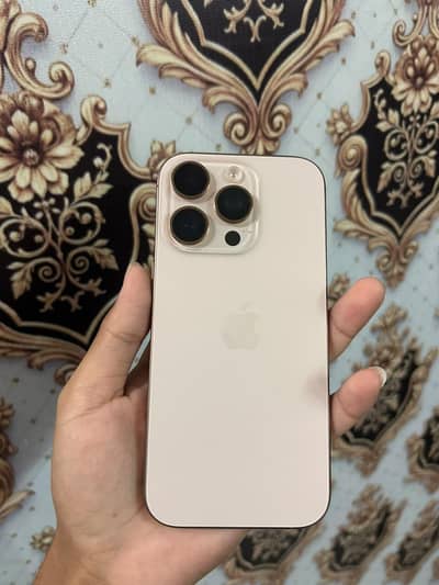 Apple iPhone 16 Pro