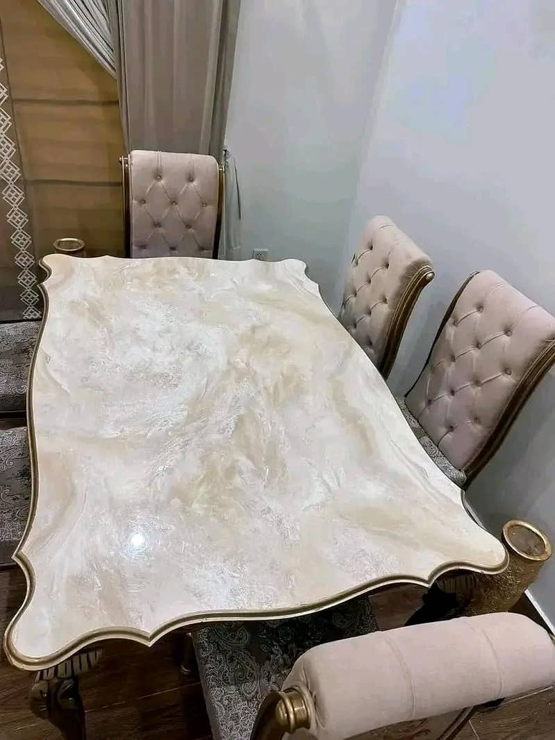 Dining Table Set (excellent condition) 2