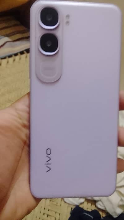 Vivo Y21