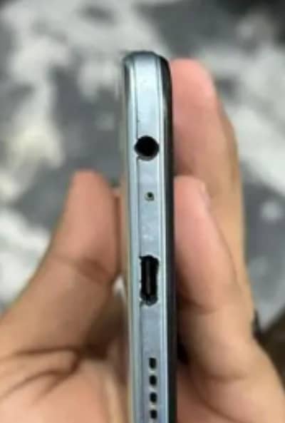 Vivo Y21