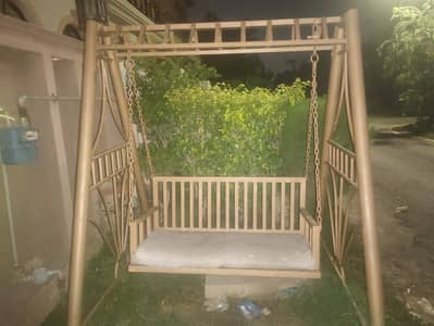 Heavy Duty Iron Swing – Large Size – Excellent Condition Title (Urdu)