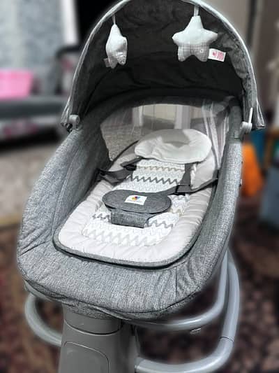 Mastela Electric Baby Swing – Like New | Used Only 1 Month | With Ada