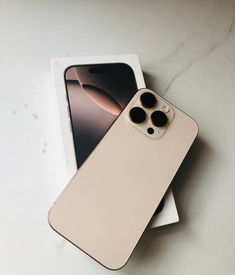 iPhone 16 Pro 0