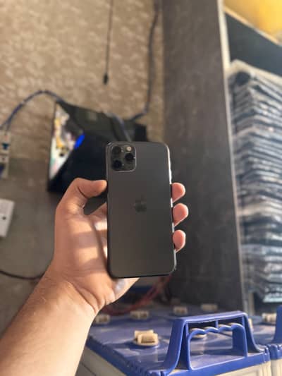 Apple iPhone 11 Pro factory unlocked