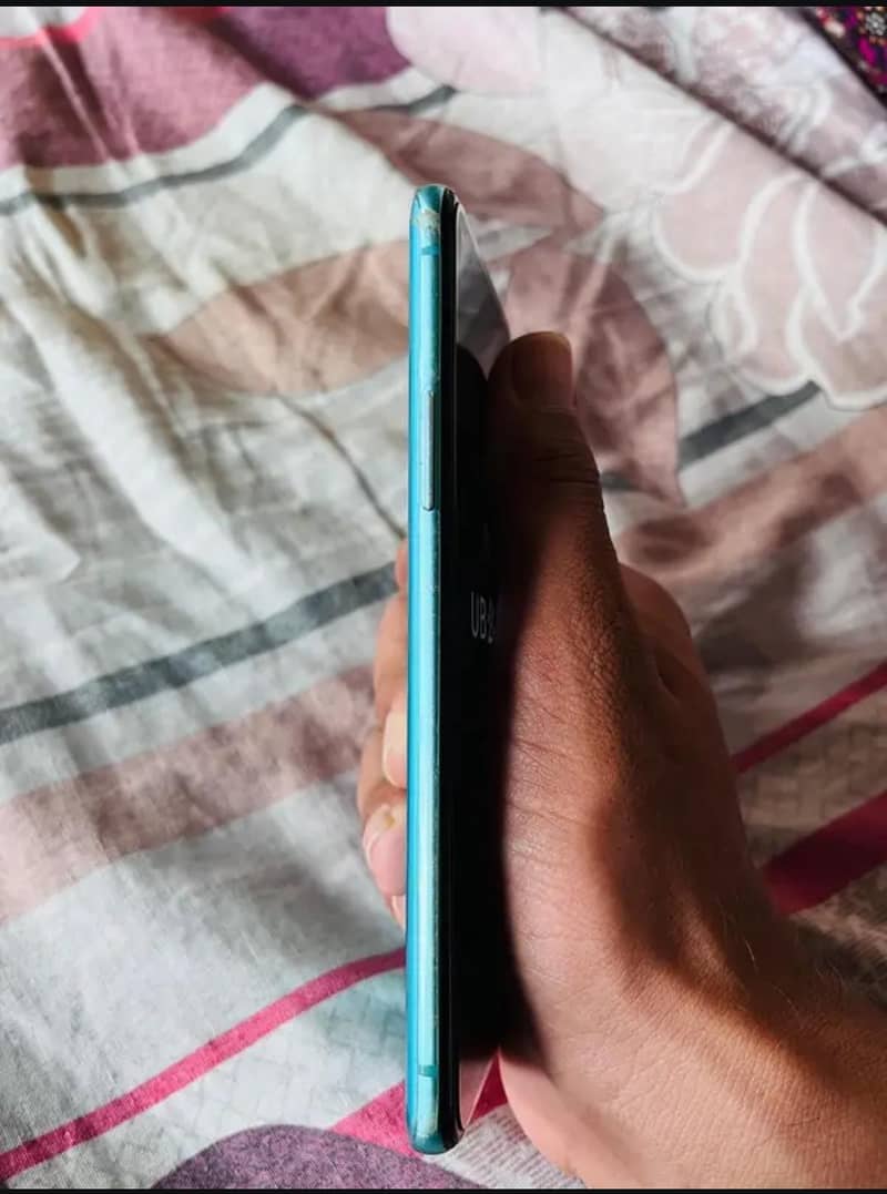 One Plus 8T 4