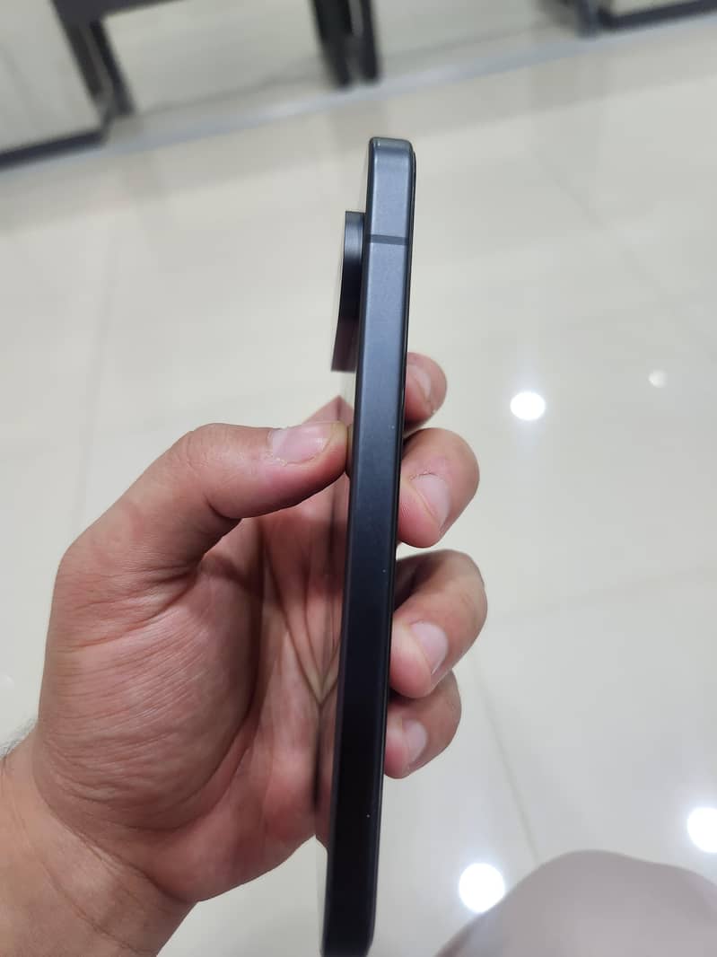 Google Pixel 9 2