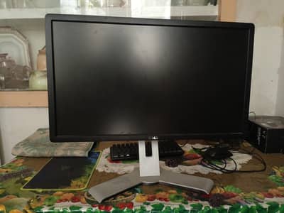 24 inch 1080p 60hzz ips panel monitor almost new condition no scratch