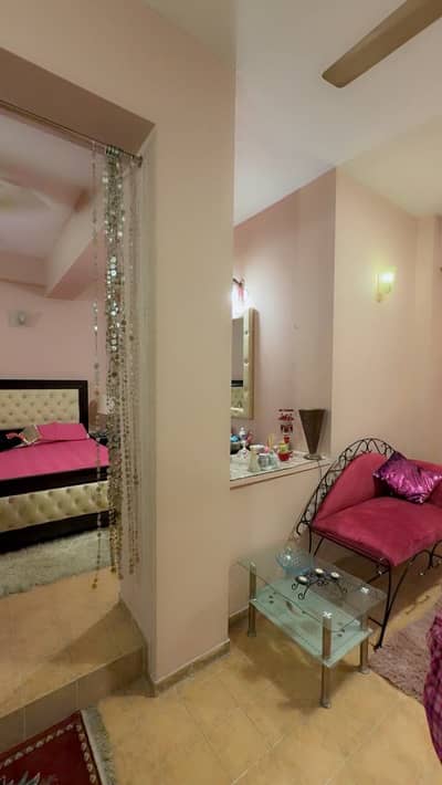 model town Q block apartment for sale