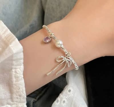 Elegant Silver Bow Charm Bracelet with Pearl & Heart Pendant – Premiu