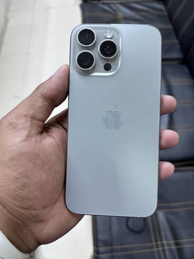 Apple iPhone 15 Pro Max