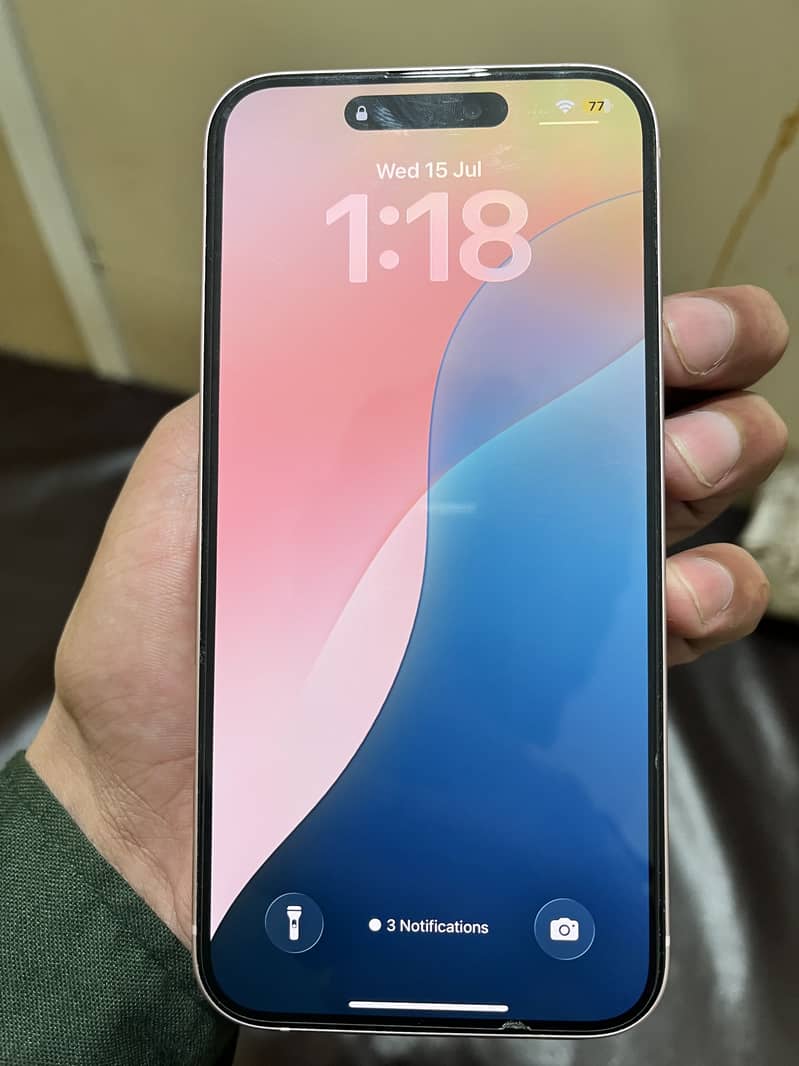 Apple iPhone 15 plus 2