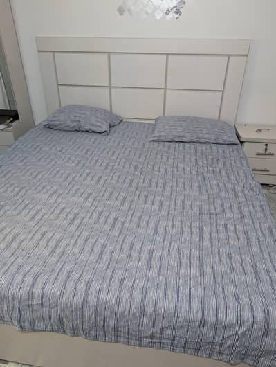 bedroom set