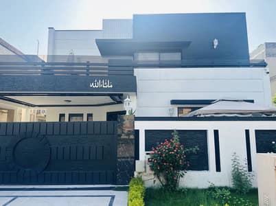 KANAL USED HOUSE FULLY FURNISHED FULLY RENOVATED 15 KV SOLAR INSTALLED