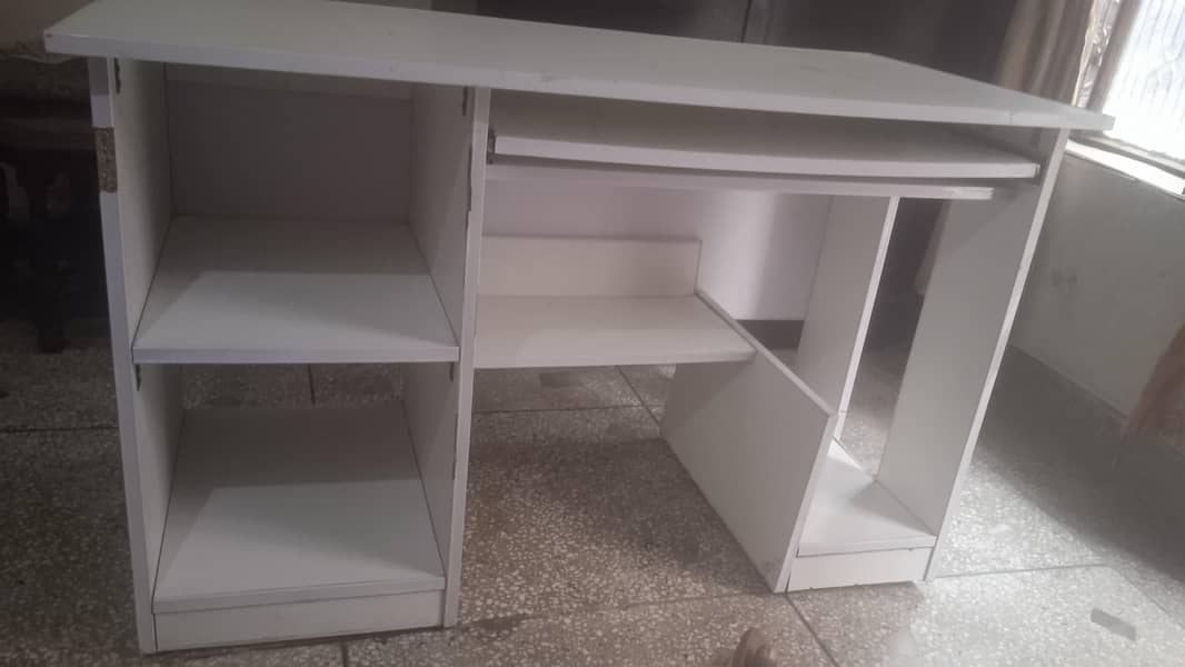 Computer table 2
