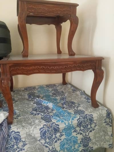 tables for sale ( urgent)