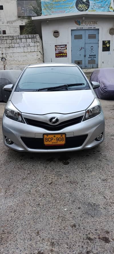 Toyota Vitz 2011