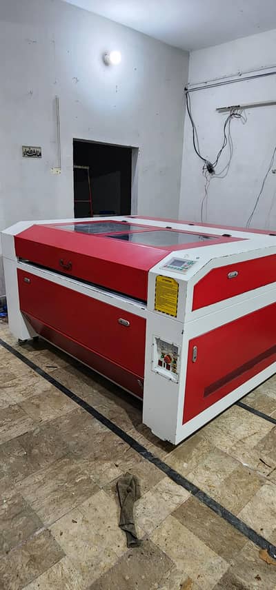 Laser Cutting Machine (1410)