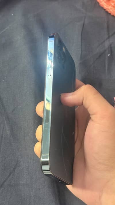 Apple iPhone 12 Pro