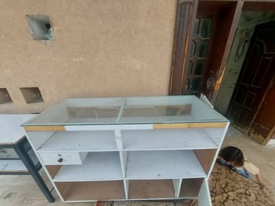 Counter table for sale
