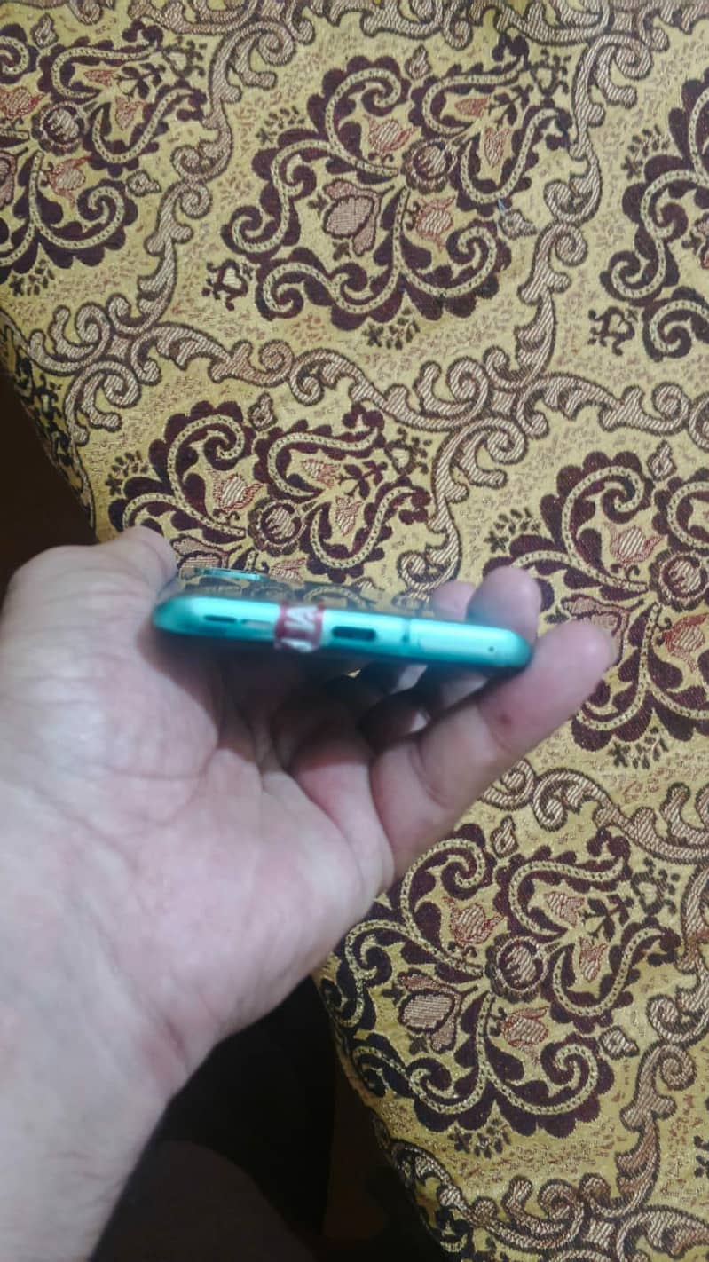 One Plus 8T 1