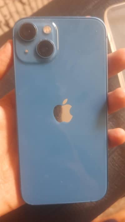 Apple iPhone 13
