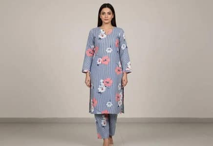 Women unstitched 2 piece suit