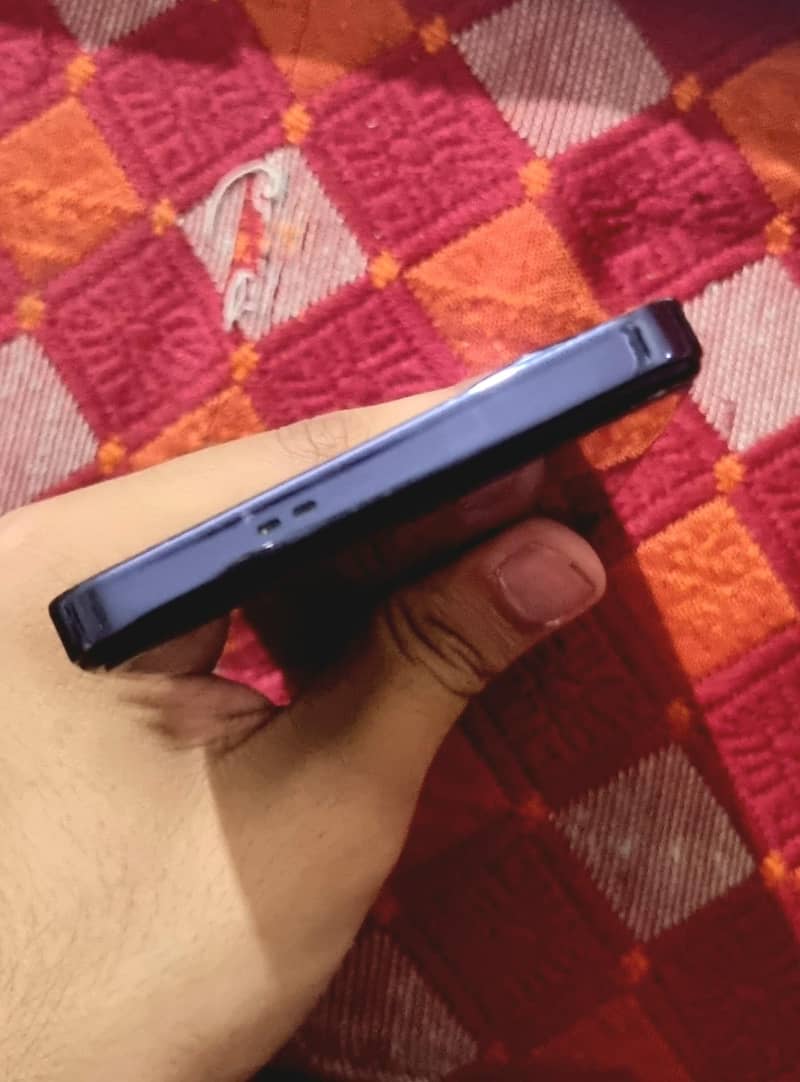 Infinix Note 30 7