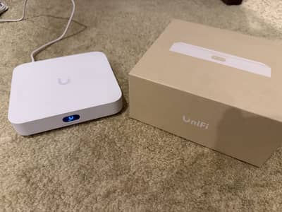 Ubiquiti Unifi Cloud Gateway Ultra