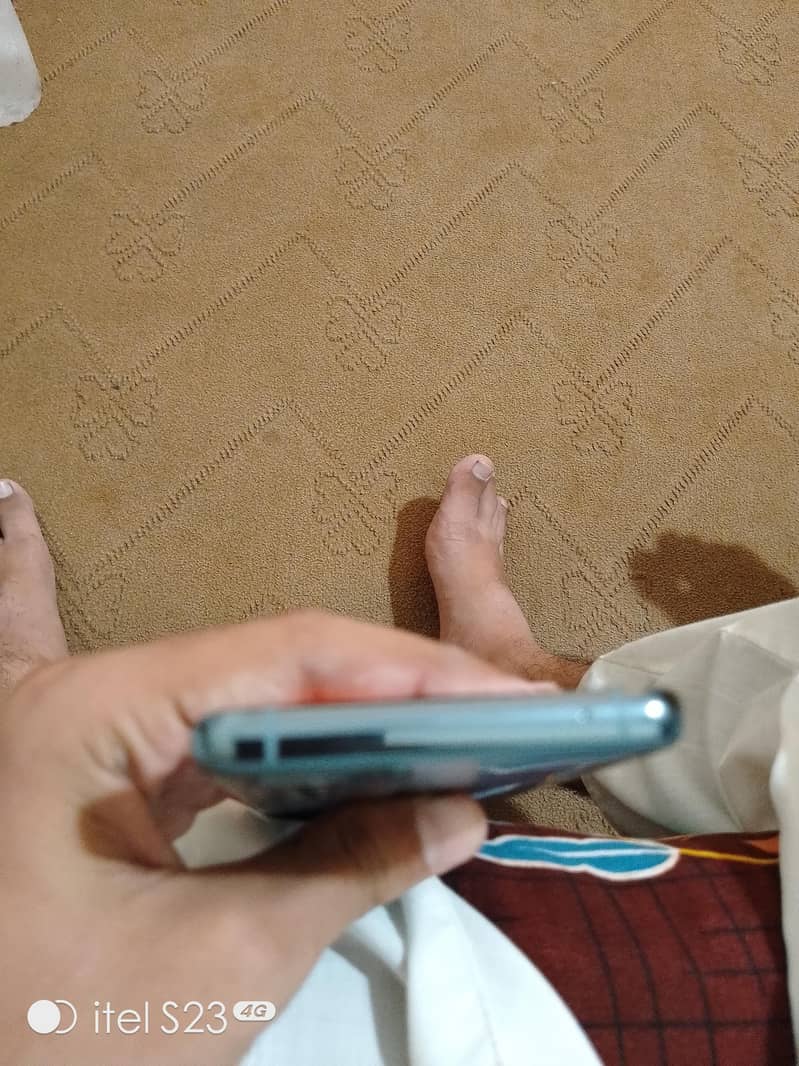 One Plus 9 Pro 0