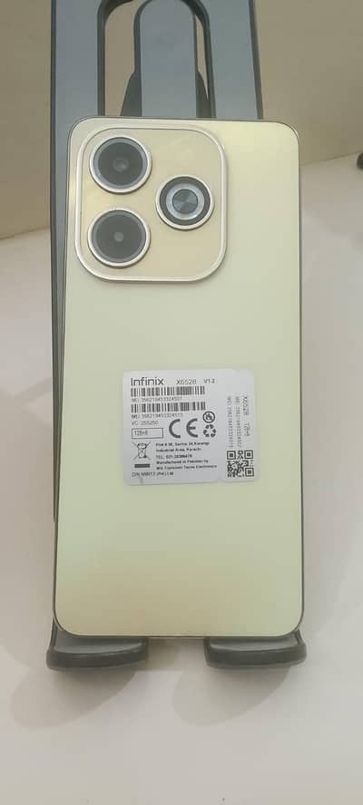 Infinix hot 40 i