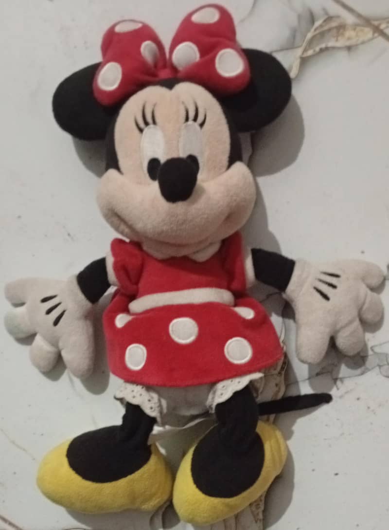 Minnie Mouse 0