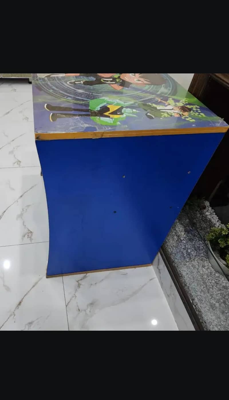 kids study table 0