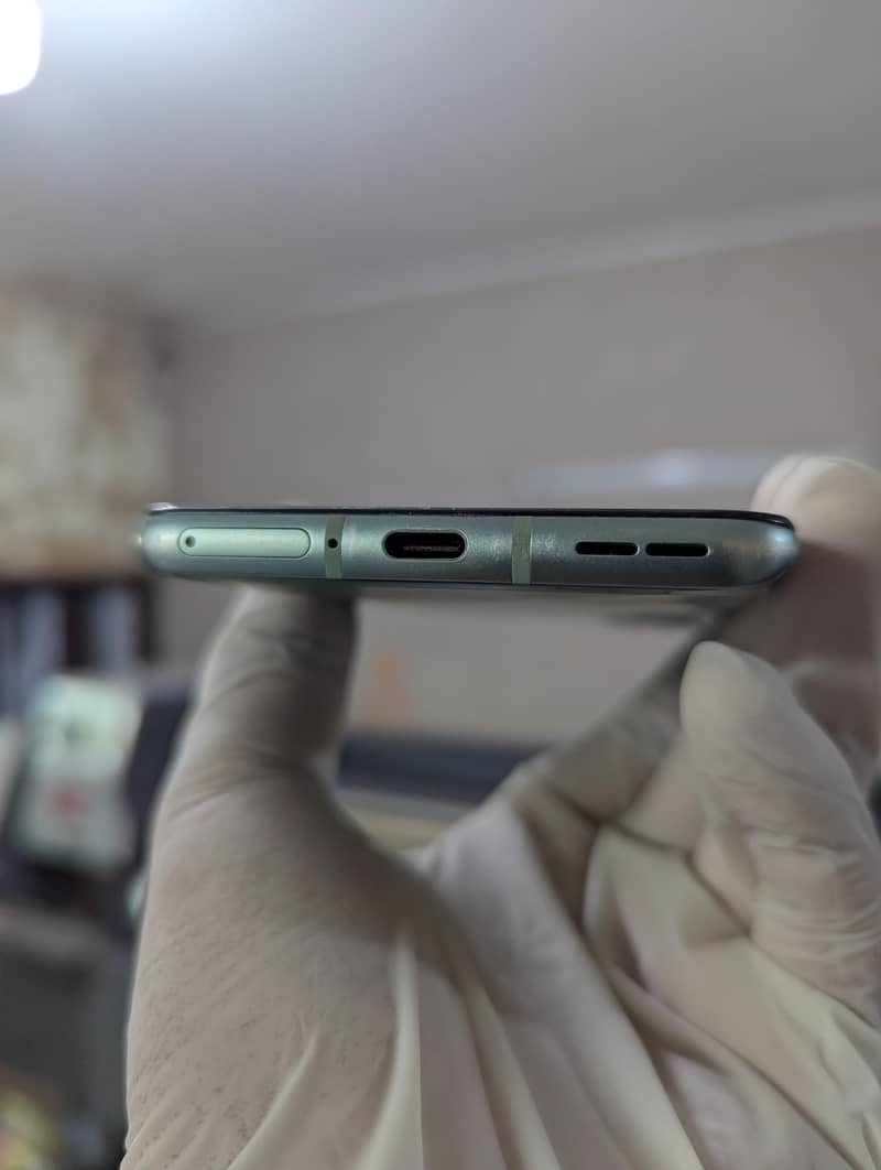 One Plus 9R 5
