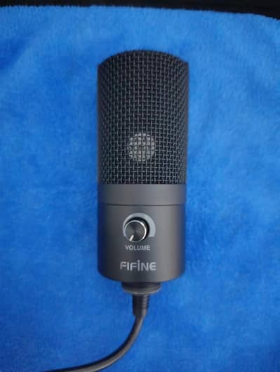 Brand New Fifine K669b USB Microphone box pack