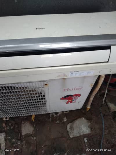Haier Ac 1 ton