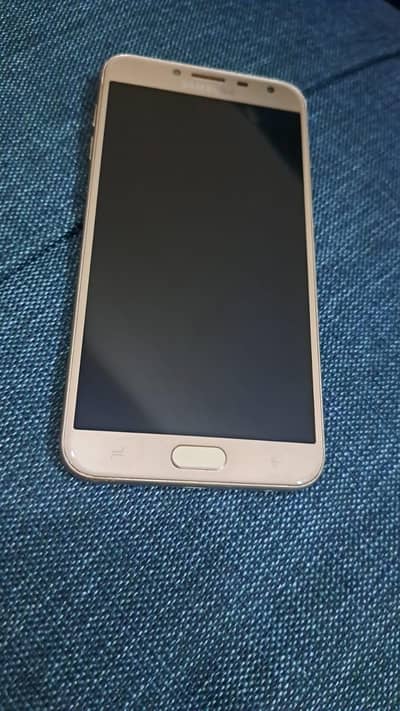 Samsung j4 2GB. 16GB.   + memory card 32GB