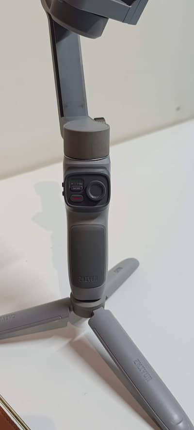 zhiyun Gimble Q3