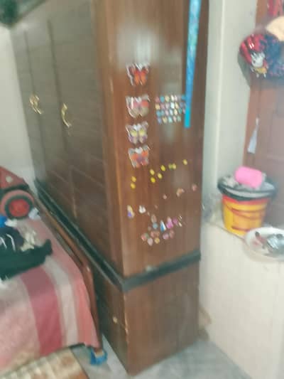 clothes wardrobes