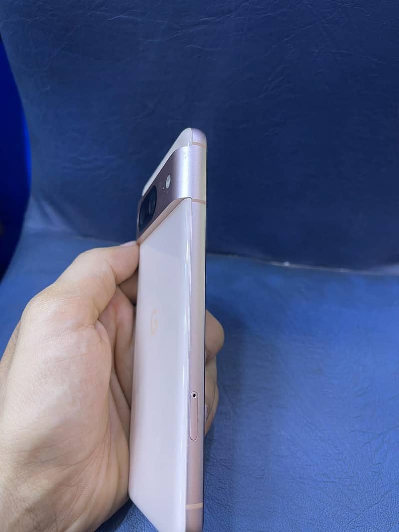 Google Pixel 8 Pro 1