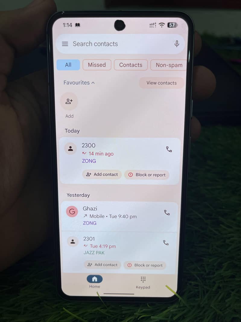 Google Pixel 8 4