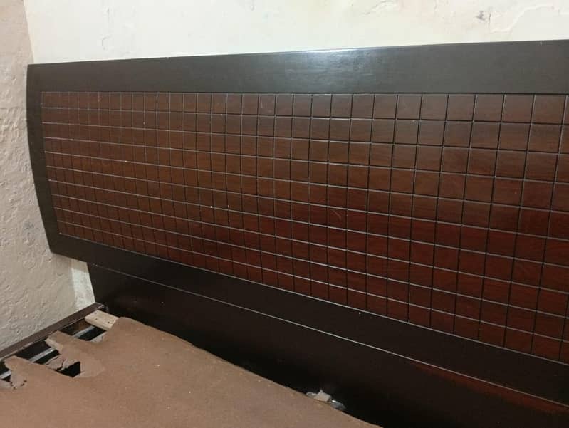 king size bed 1
