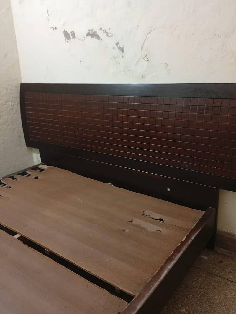 king size bed 4