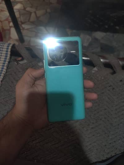 Vivo X80