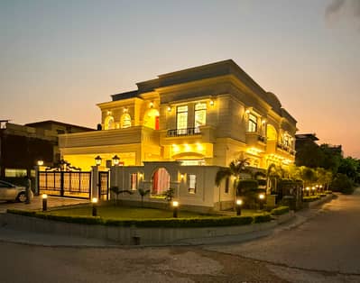 1 kanal Luxury brandnew house for sale in G-13 Islamabad